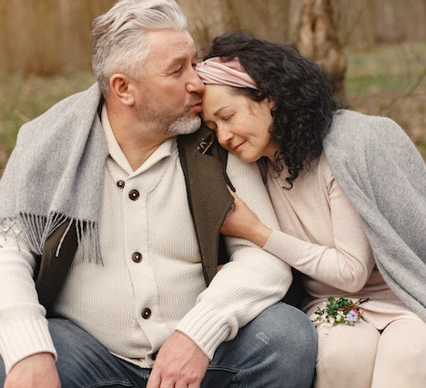 Le combat contre le cancer du sein : des avancees en recherche et un espoir croissant